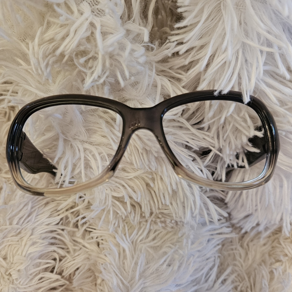 Dior Eye Frames - image 8